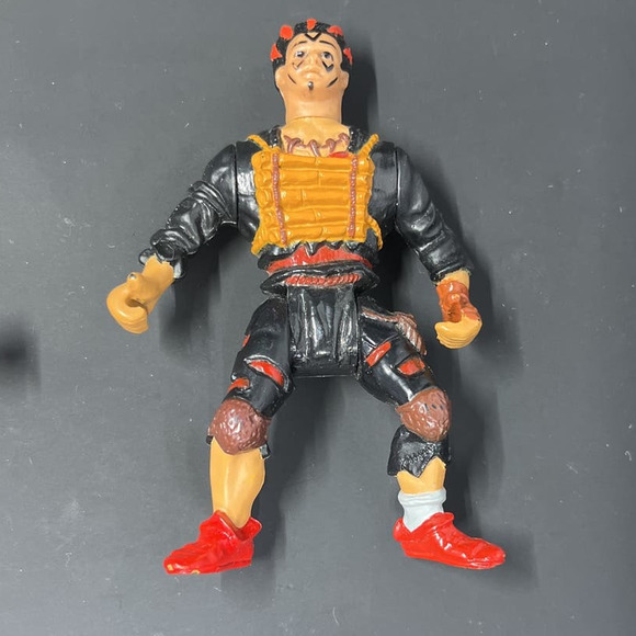 2 Vintage (1991) Tri-Star Peter Pan Action Figures (LOOSE) - Picture 2 of 8